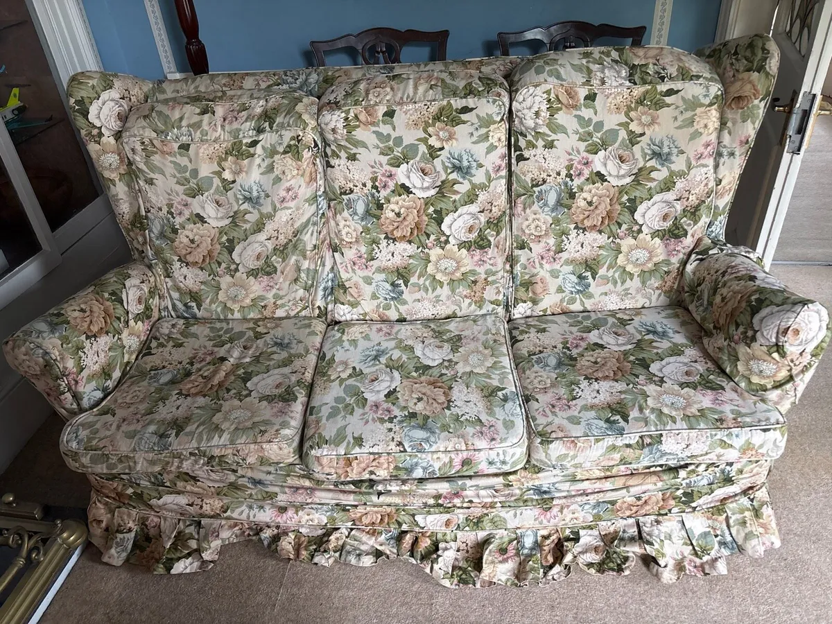 Couch set (FREE) - Image 2