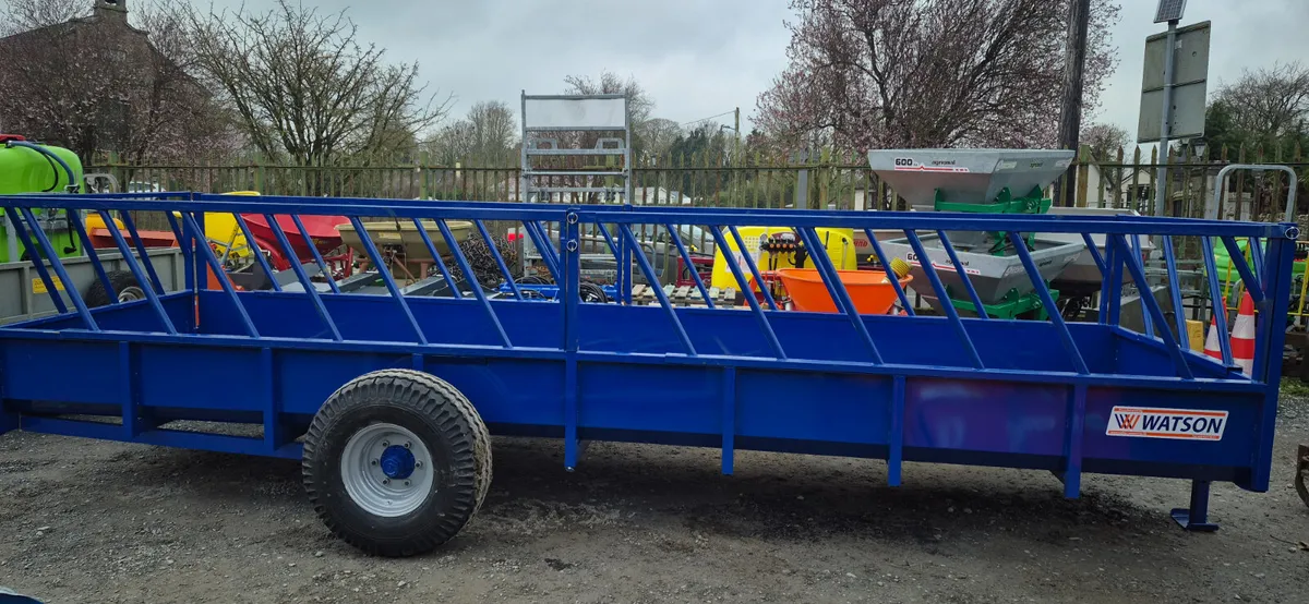 Feed trailers - Image 1