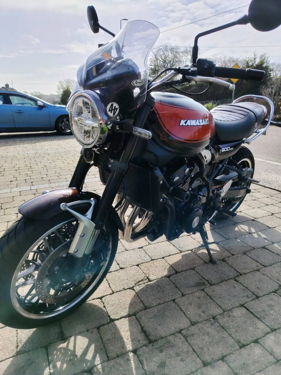Kawasaki Z900RS - Image 4