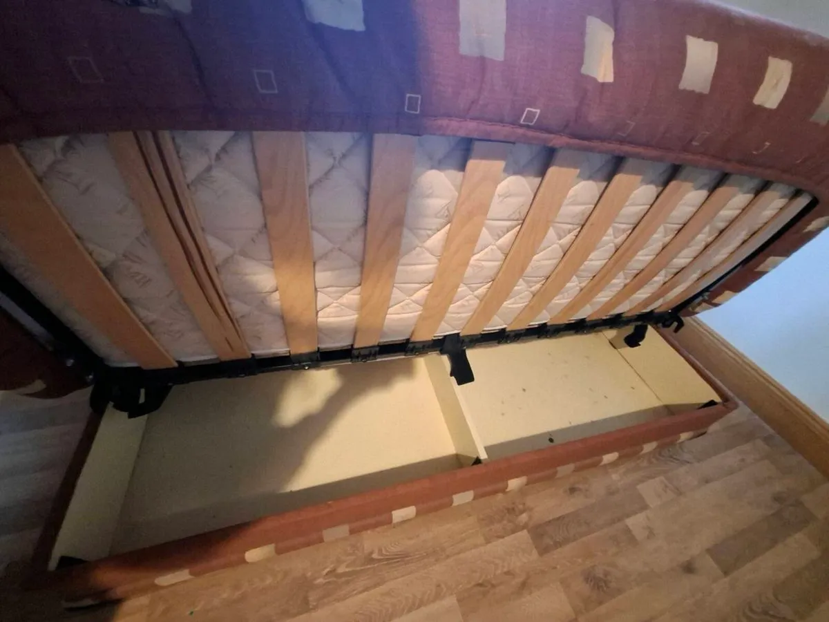 Couch / Sofa bed - Image 3