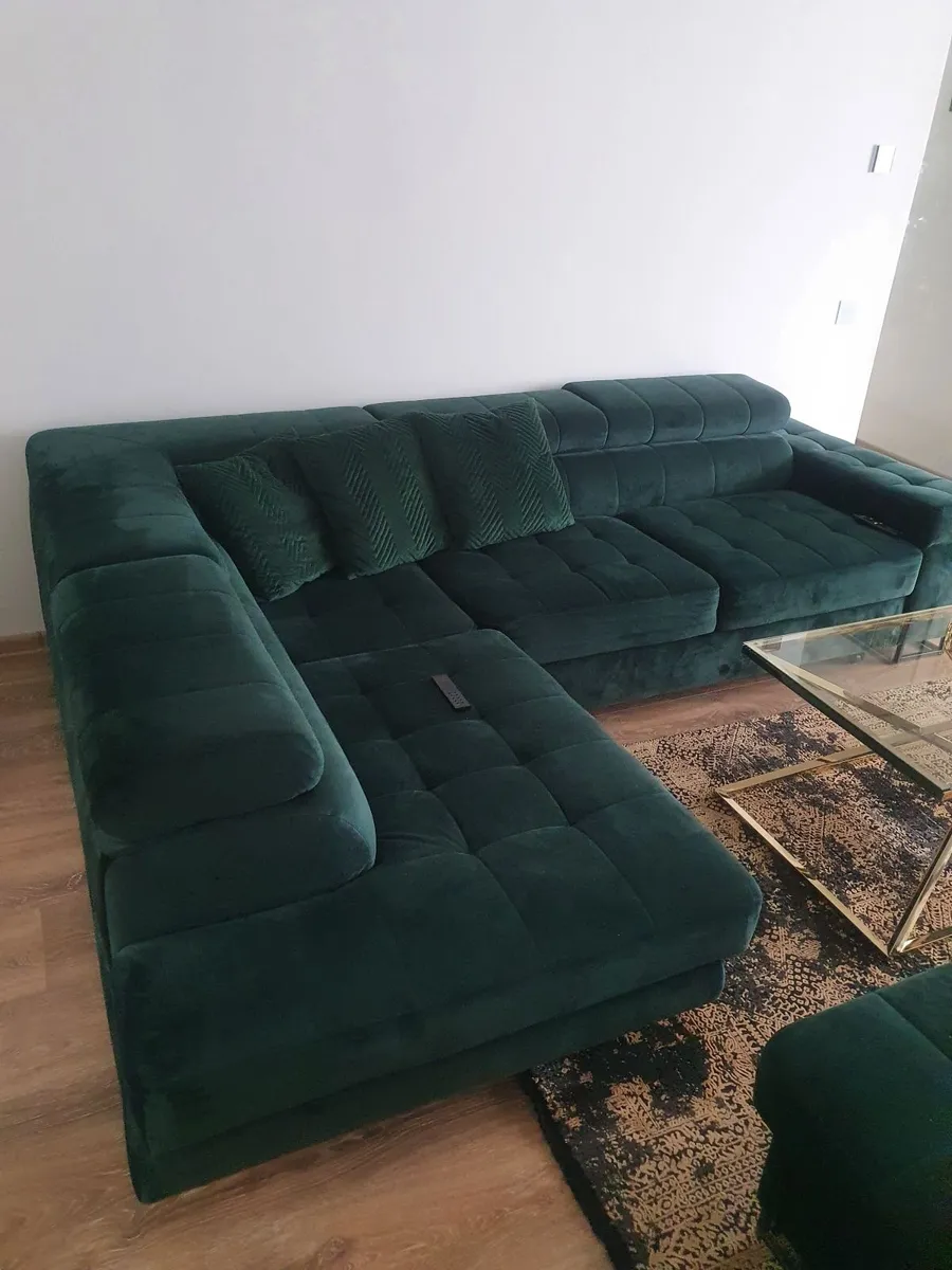 Corner sofa - Image 1