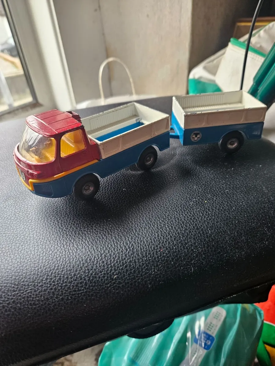 Corgi Truck and Trailer - Image 2