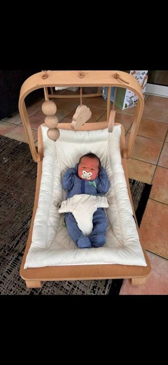 Wooden Crid/Cradle and wooden rocking chair - Image 3