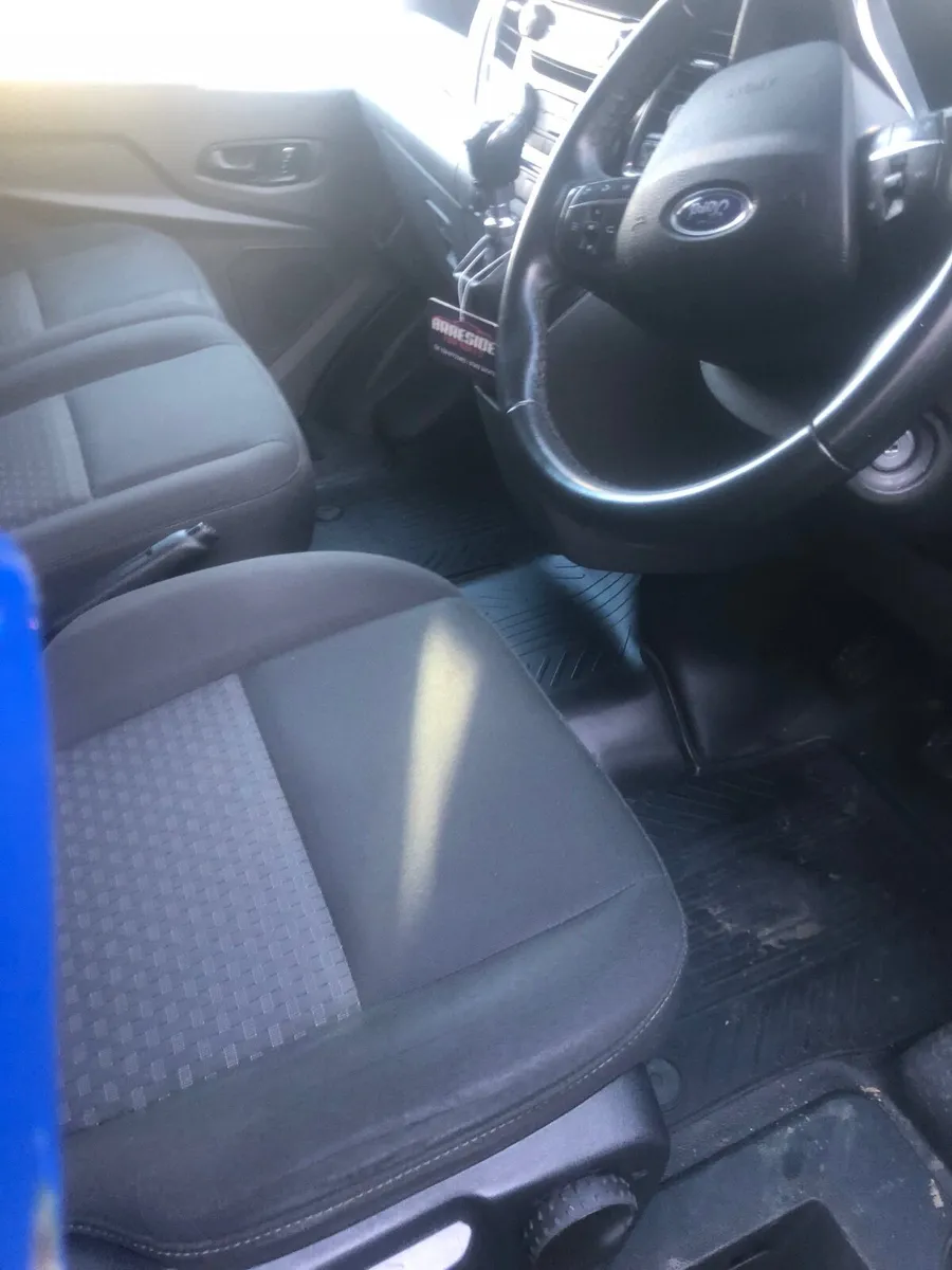 Ford Transit 2020 - Image 2