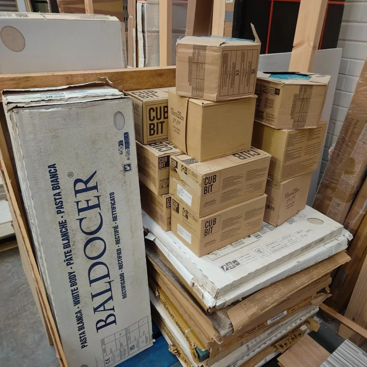 Tileshack - JOB LOT MIXED PALLET - PLEASE READ AD - Image 3