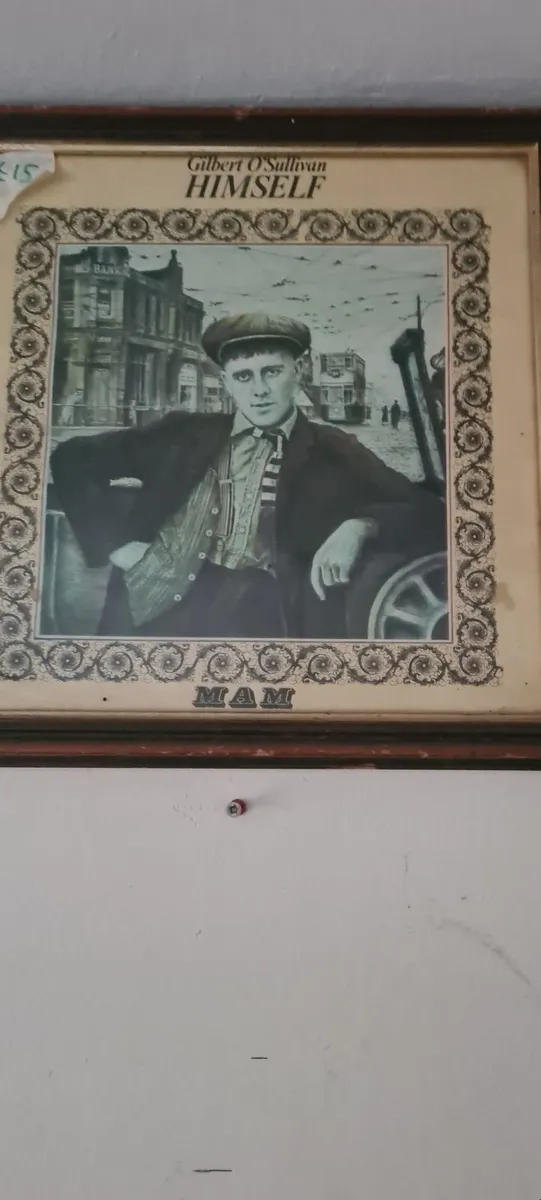 Gilbert Sullivan 35cmx35cm……………….