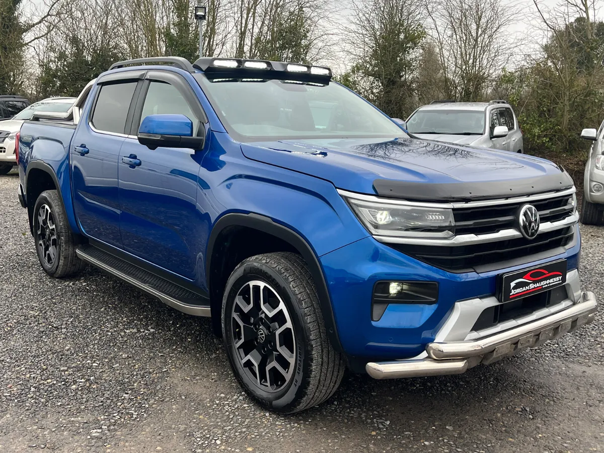 242 VW AMAROK STYLE 16K MILES *AS NEW* - Image 1