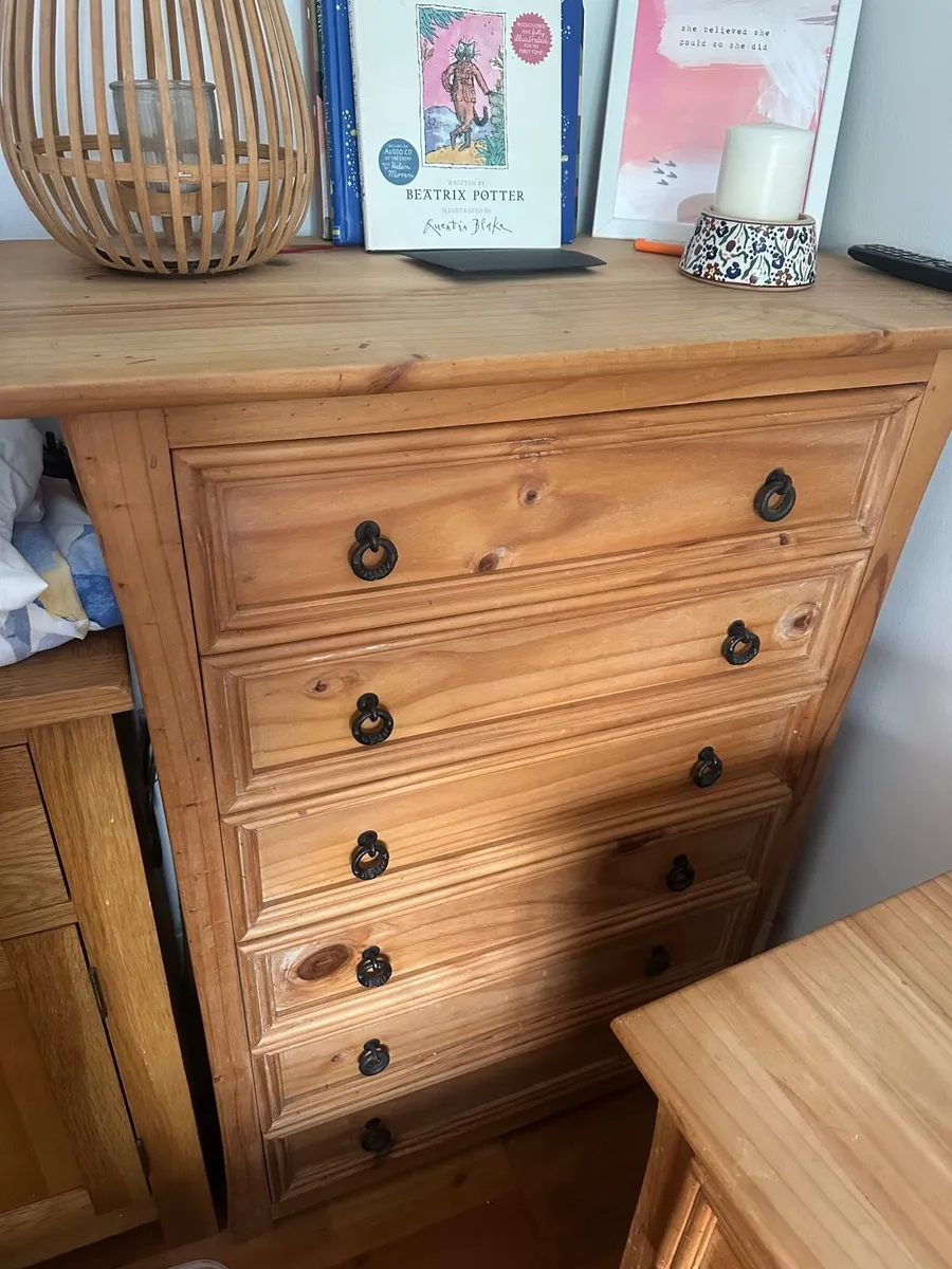 Bedroom Furniture Suite - Image 2