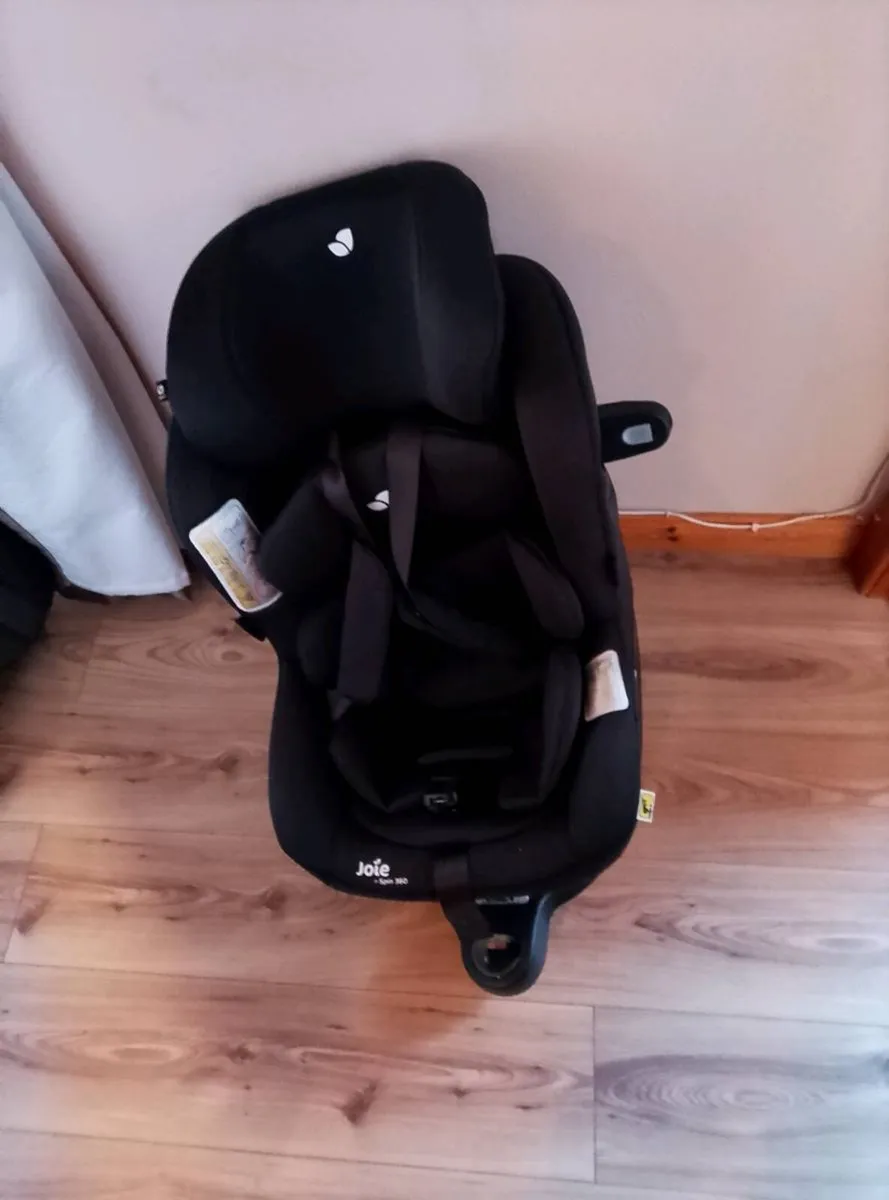 Icandy orange pram and car seats travel cot - Image 3