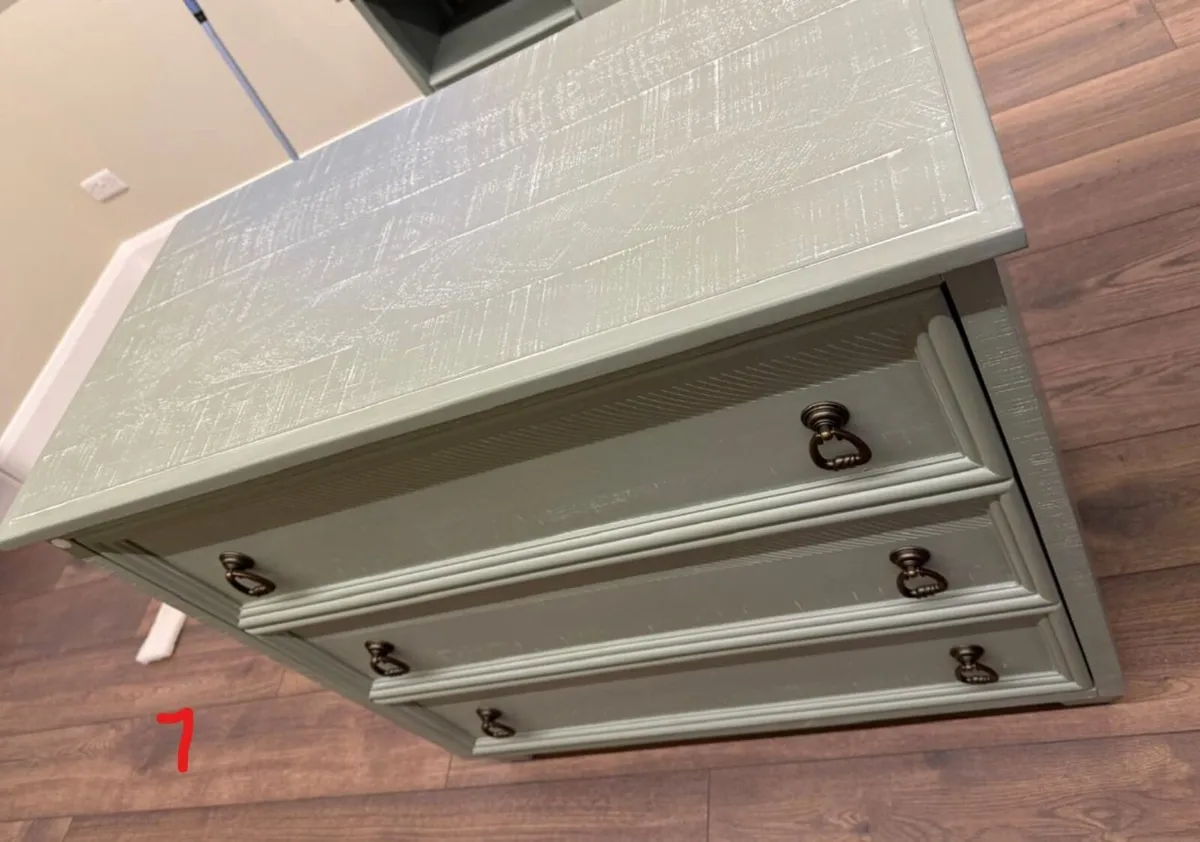 EZ Living Bedroom Furniture and Console table - Image 3