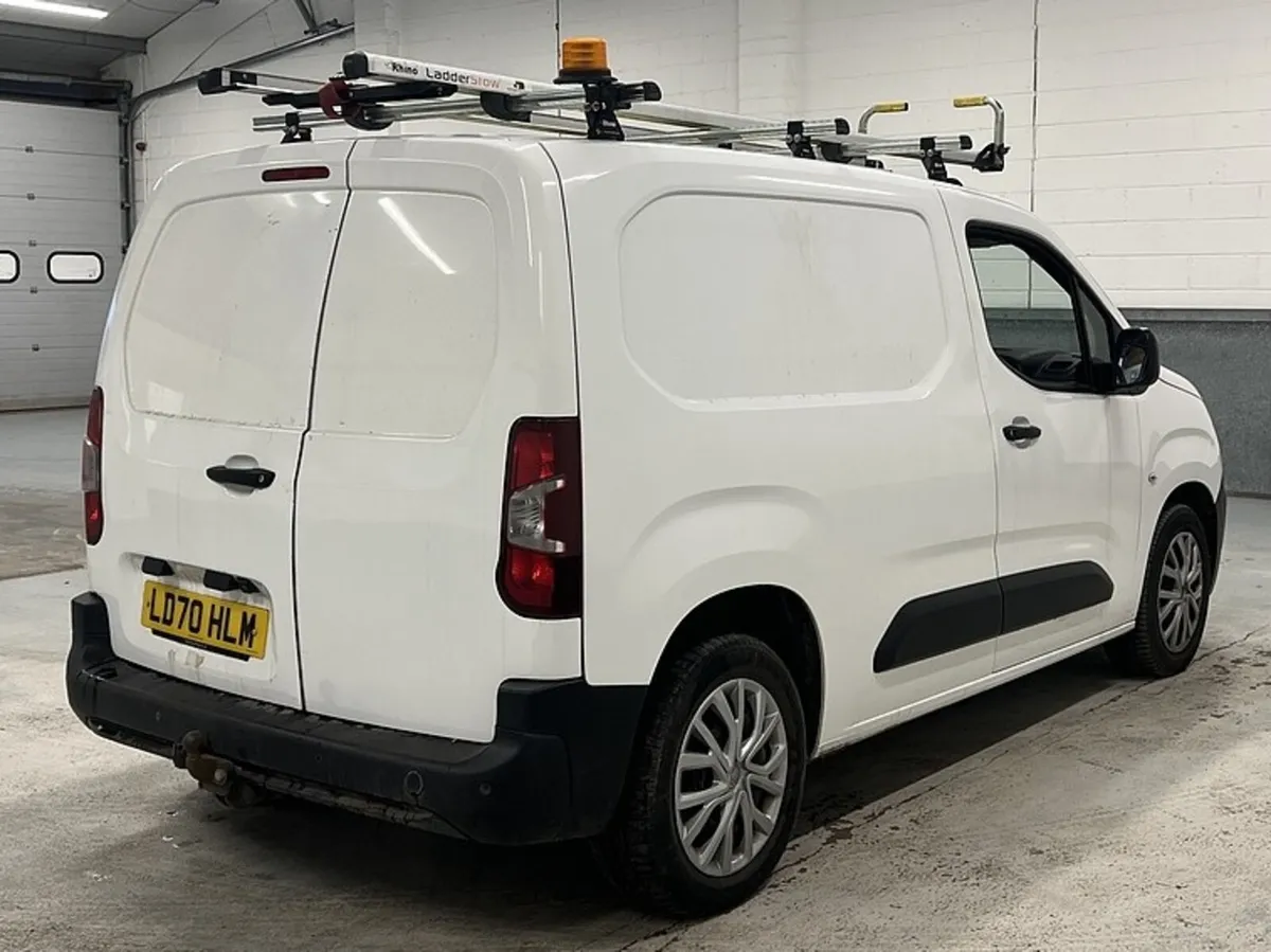 2020 Citroen Berlingo Panel Van - Image 2