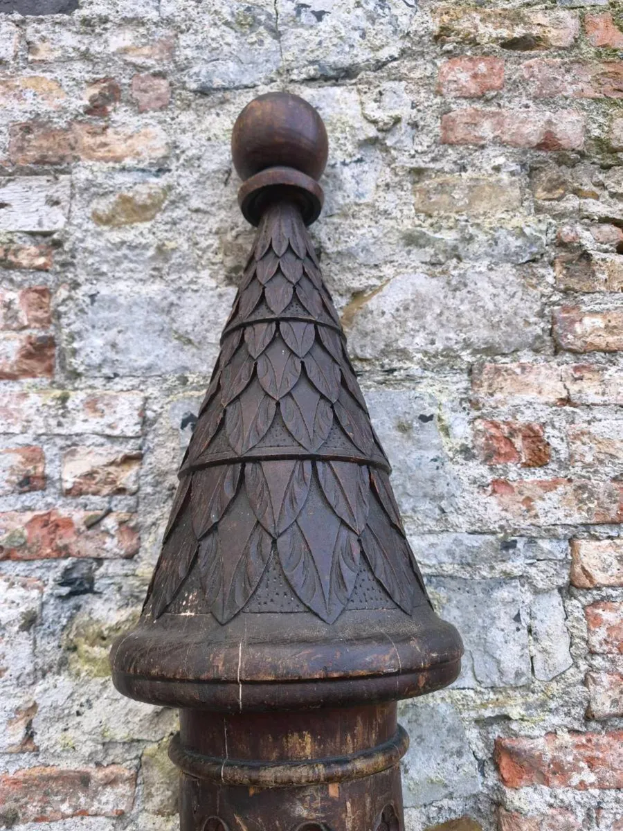 Newel post - Image 4