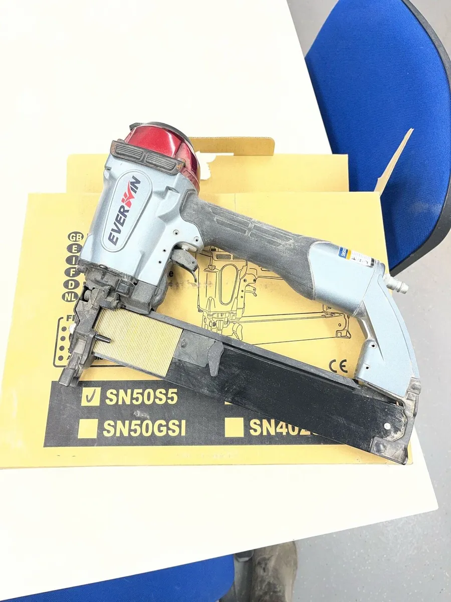 Pneumatic stapler heavy duty. - Image 2