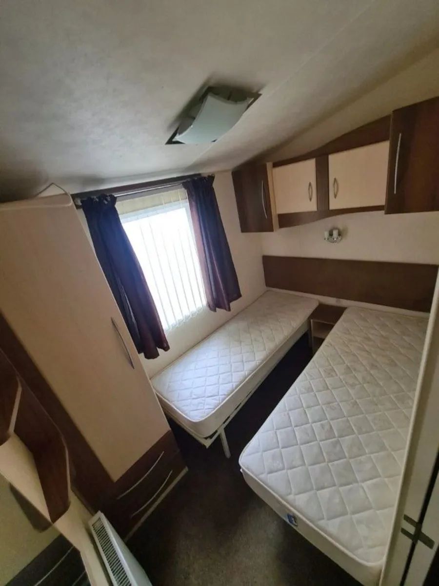 BK Seville 36x12 - 2 Bedroom - Image 3