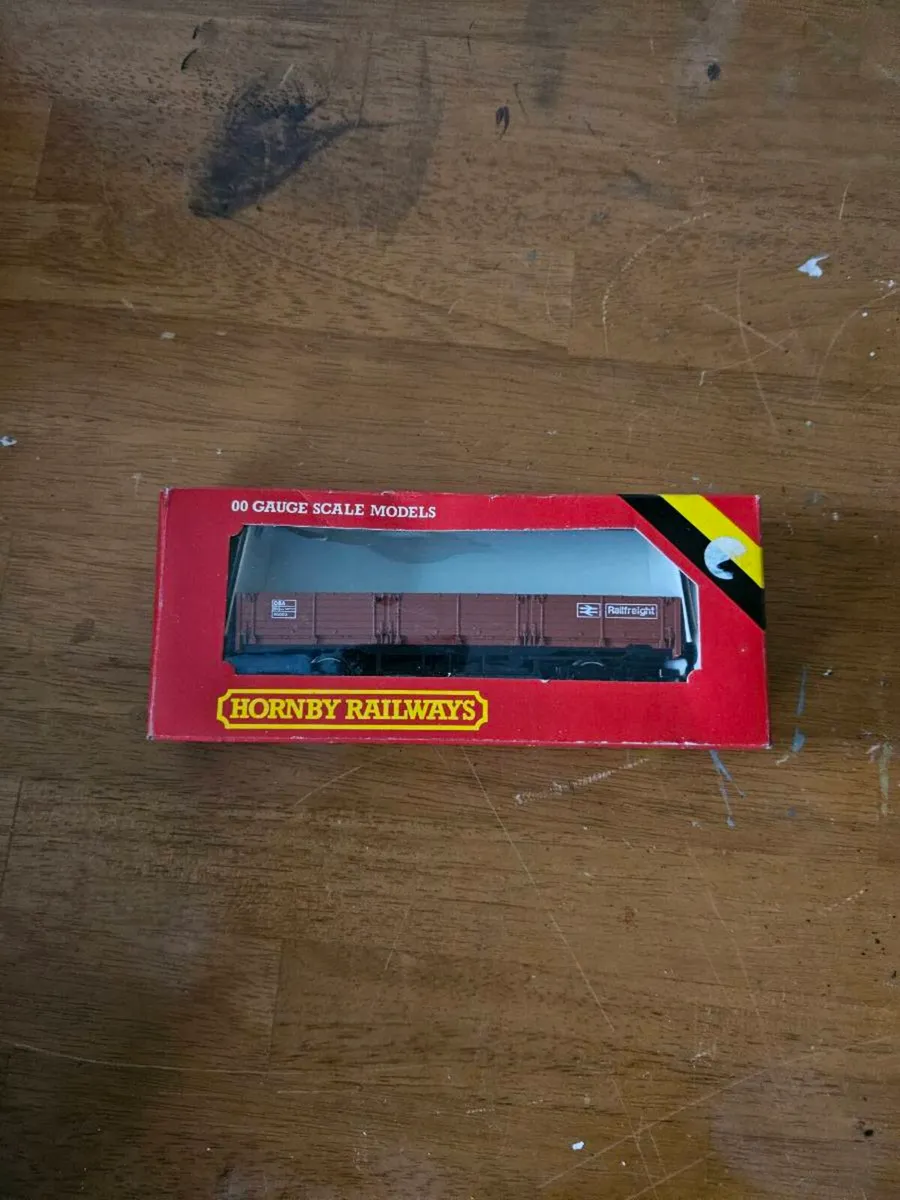 Hornby OO Gauge Wagon - Image 1