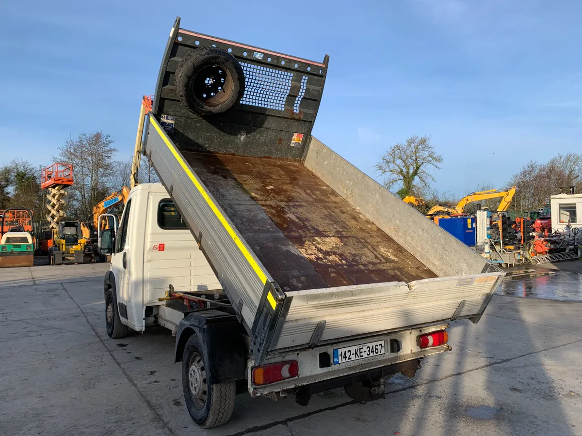 BID ONLINE NOW - 2014 FIAT DUCATO TIPPER - Image 3