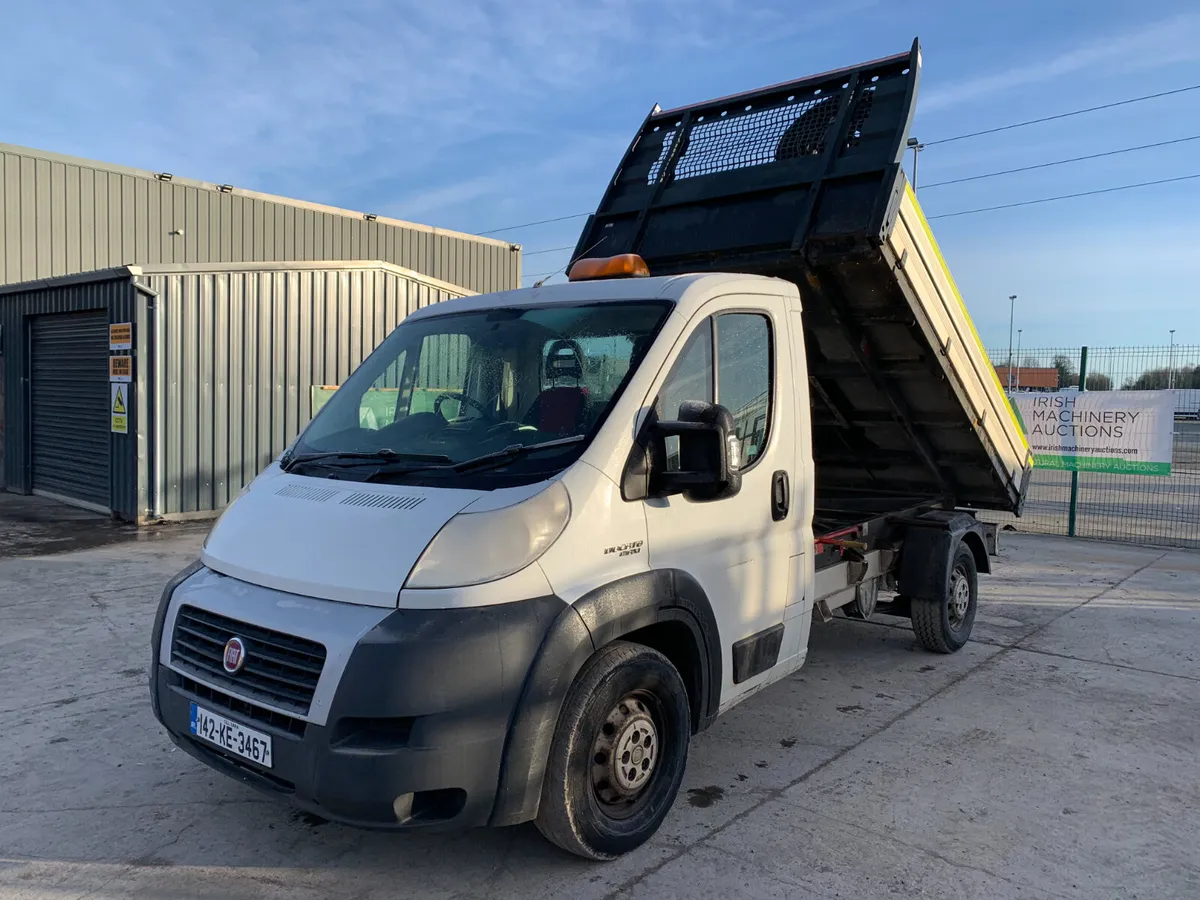 BID ONLINE NOW - 2014 FIAT DUCATO TIPPER - Image 1