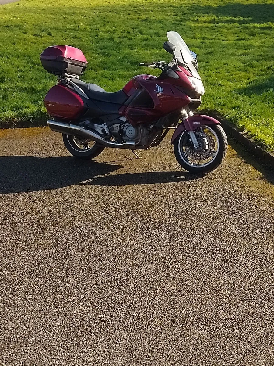 Honda NT 700 - Image 1