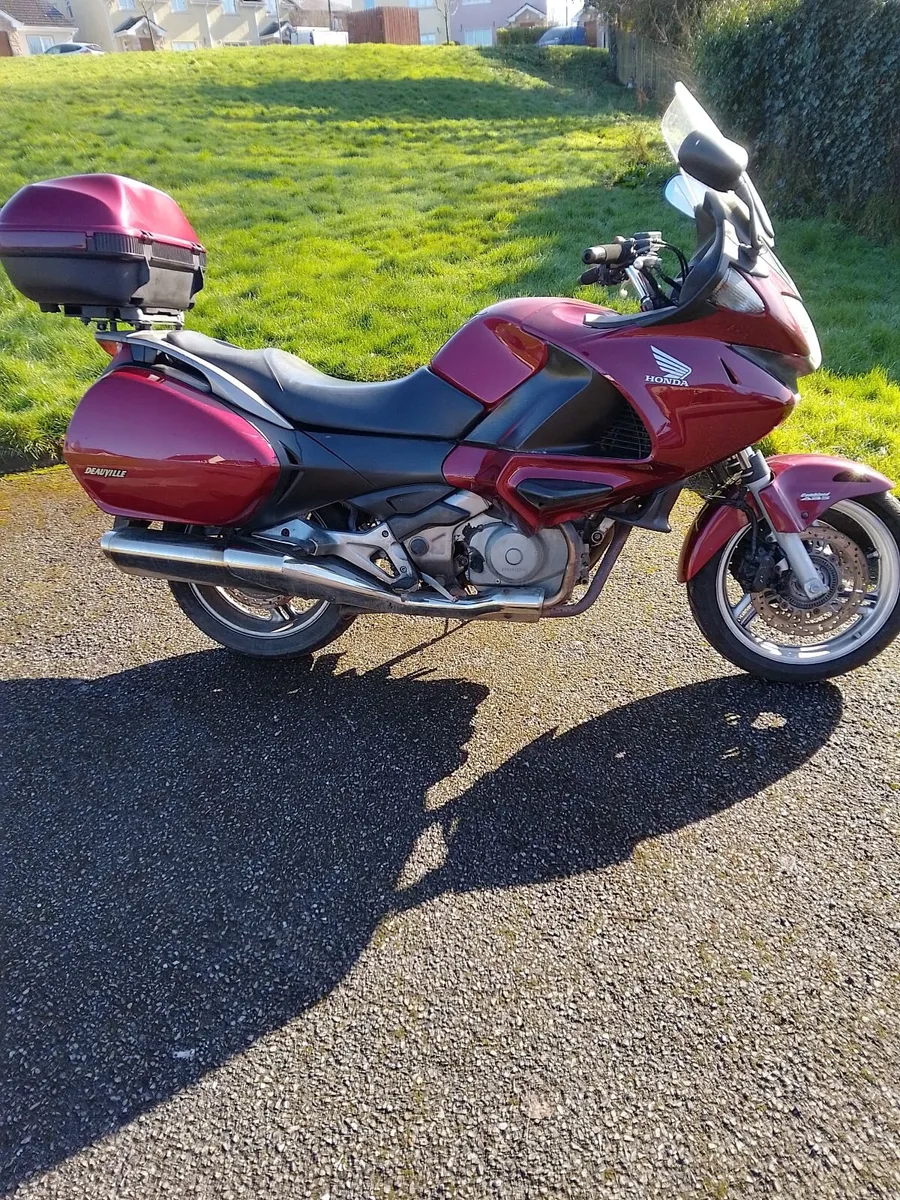 Honda NT 700 - Image 1