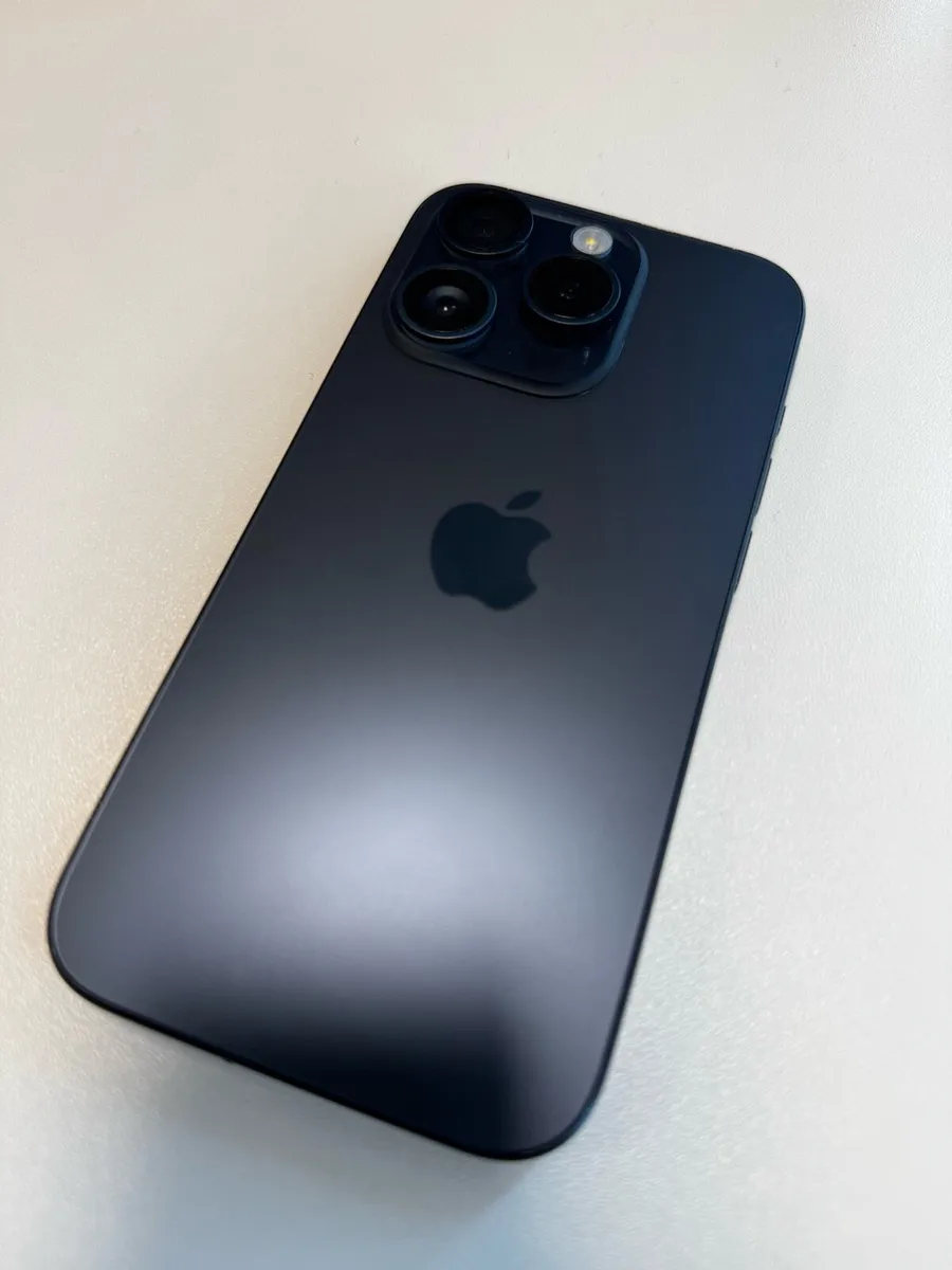 iPhone 15 Pro - Image 1