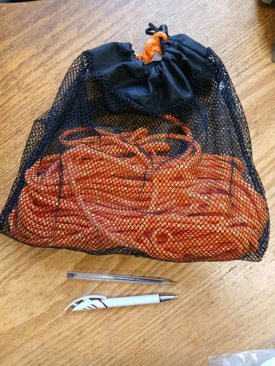 SALE: 23.5m Floating rope in kayak throw bag - Image 1