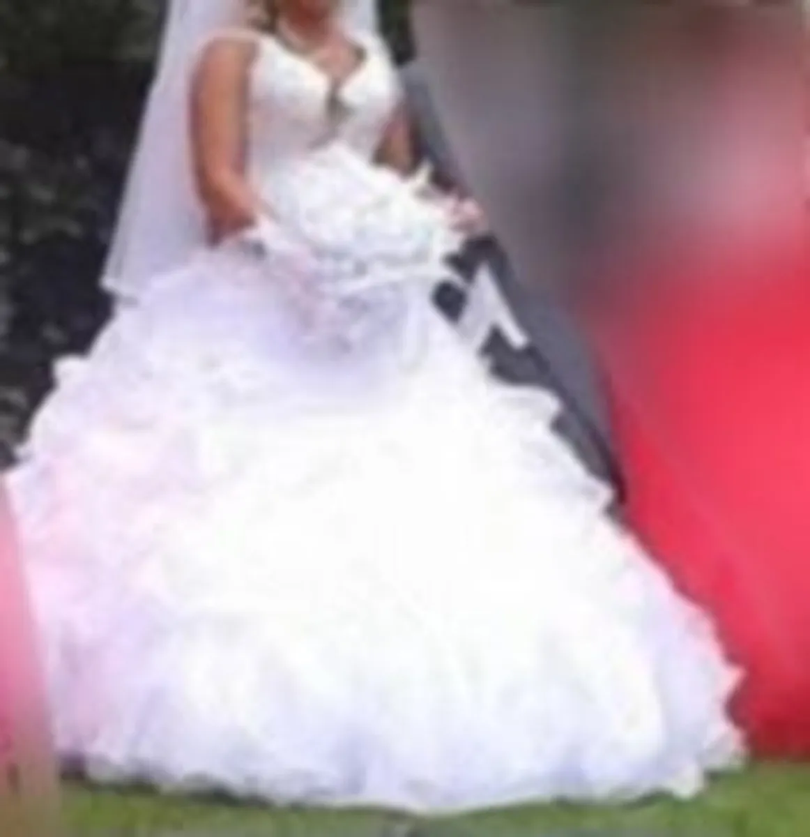 Wedding dress - Image 4