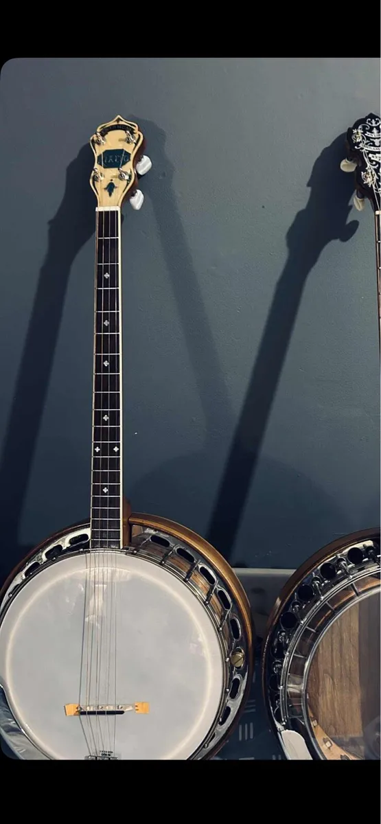 Banjo - Image 1