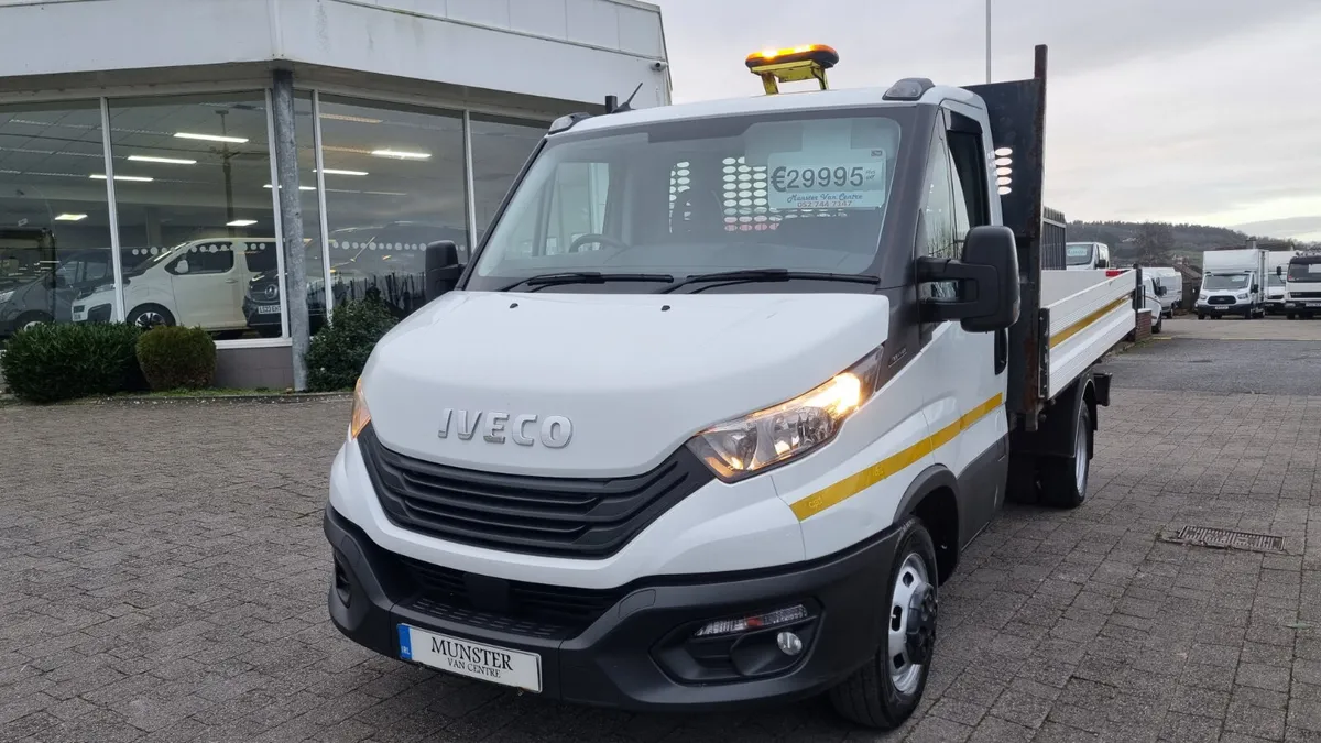 231 IVECO DAILY TIPPER TWIN WHEEL 3.5T 140BHP - Image 2