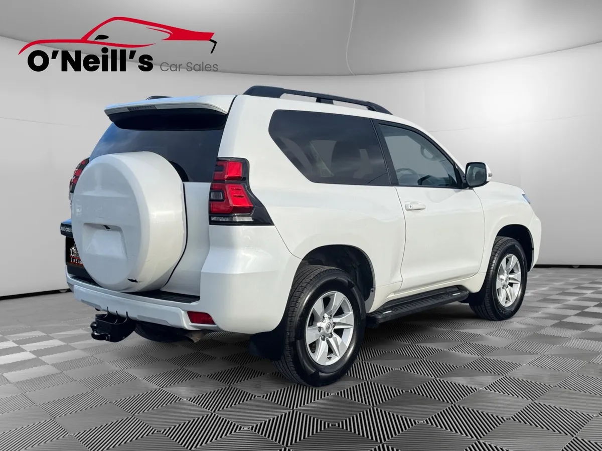 Toyota Land Cruiser 2019 *NO VAT* SWB AUTO 5 SEATS - Image 4
