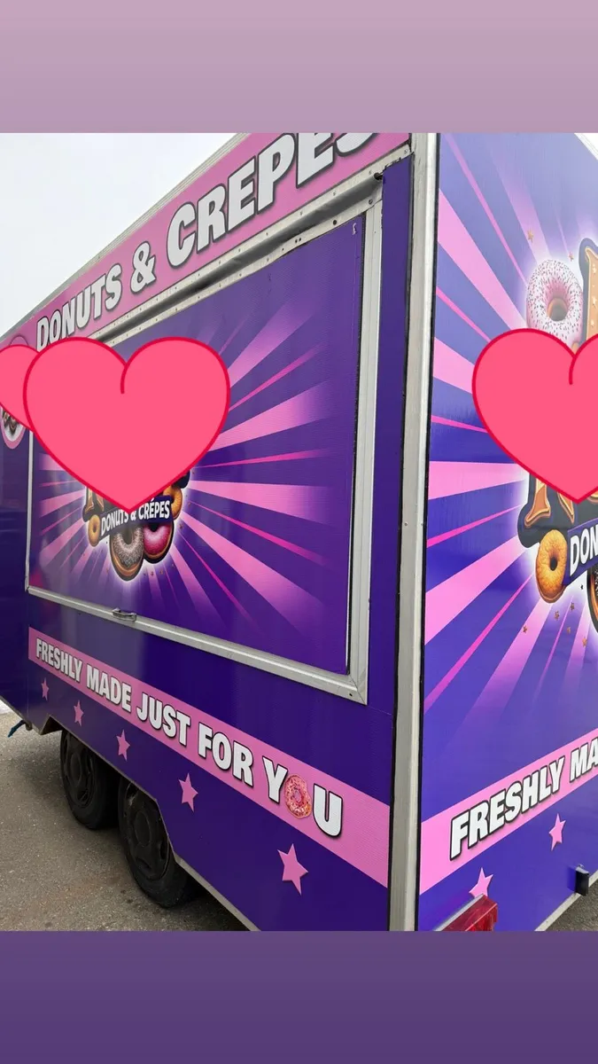 Catering trailer - Image 2