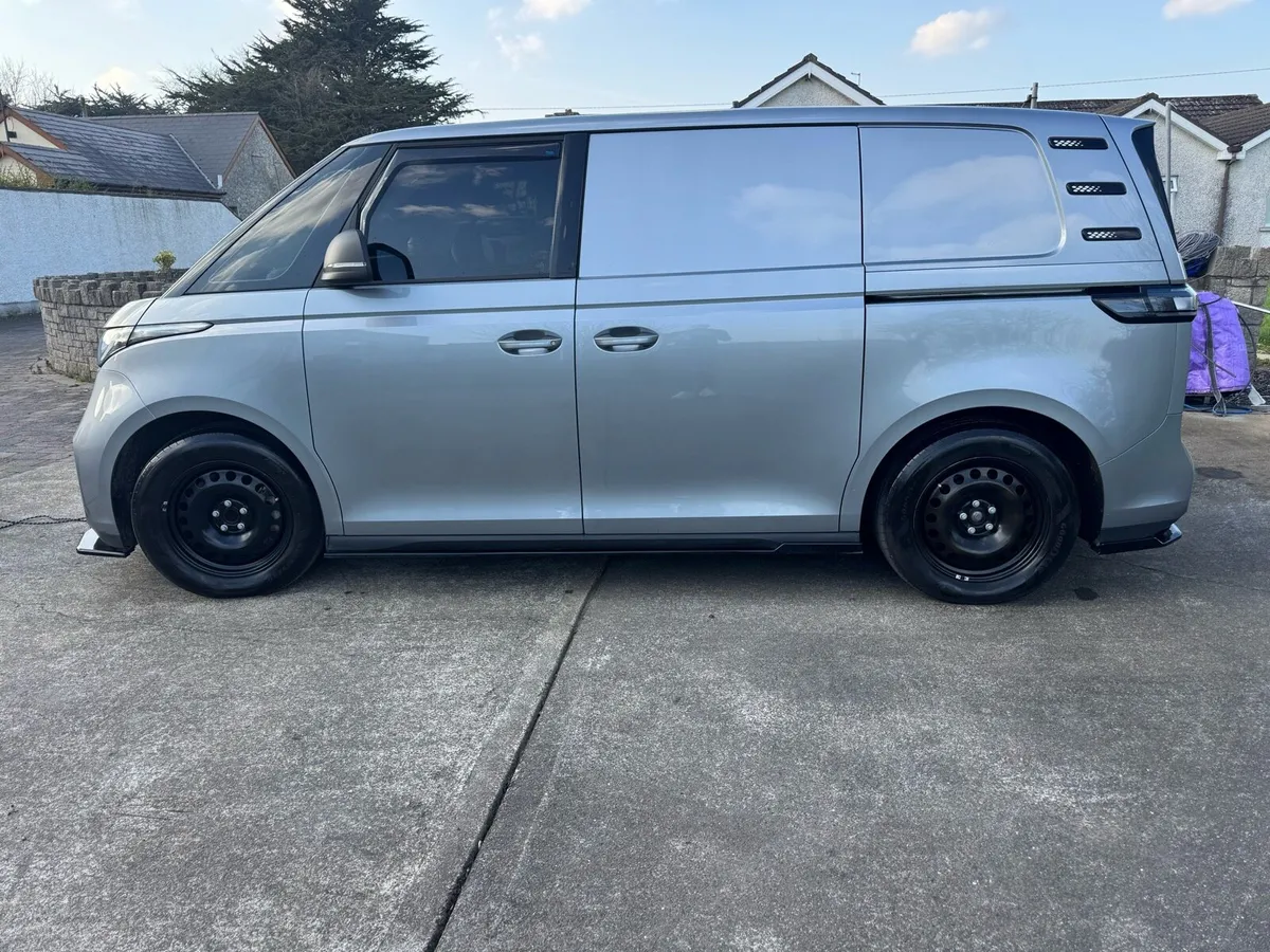 VW wheels & tyres - Image 1