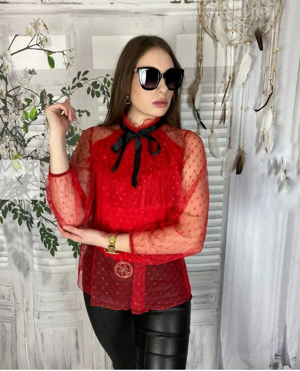 Lace blouse with a bow at the neck - Image 2