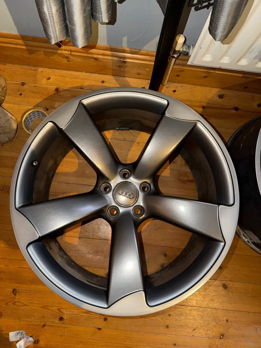 20 inch ttrs Alloys Concaved - Image 4