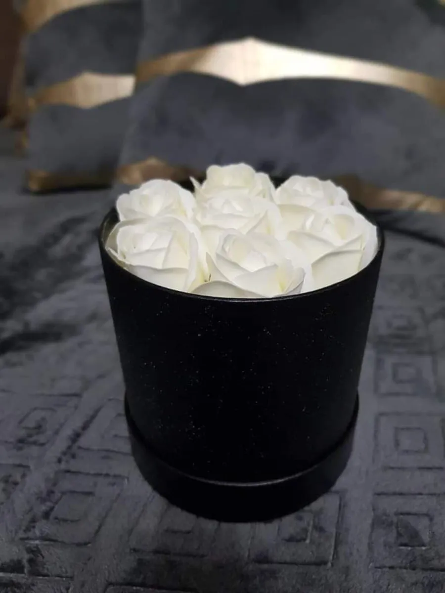 Flower box white,red - Image 3