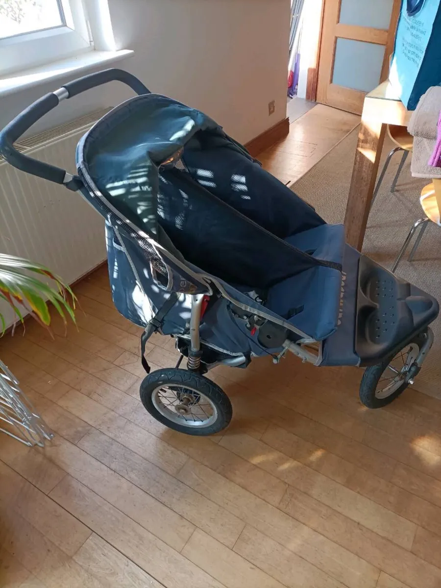 Out n About Double Buggy – Sturdy & Smooth – €60 - Image 1