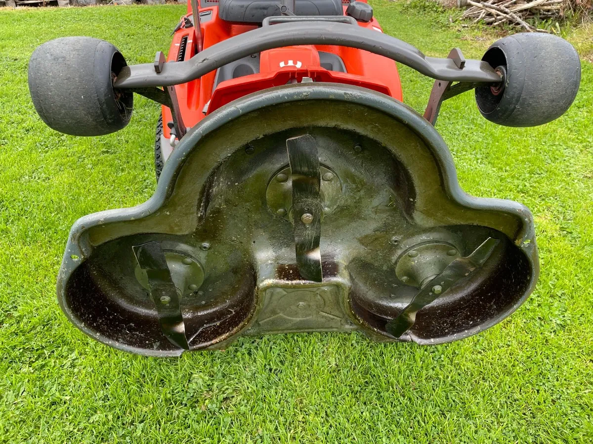 Ride On Lawn Mower - Image 1