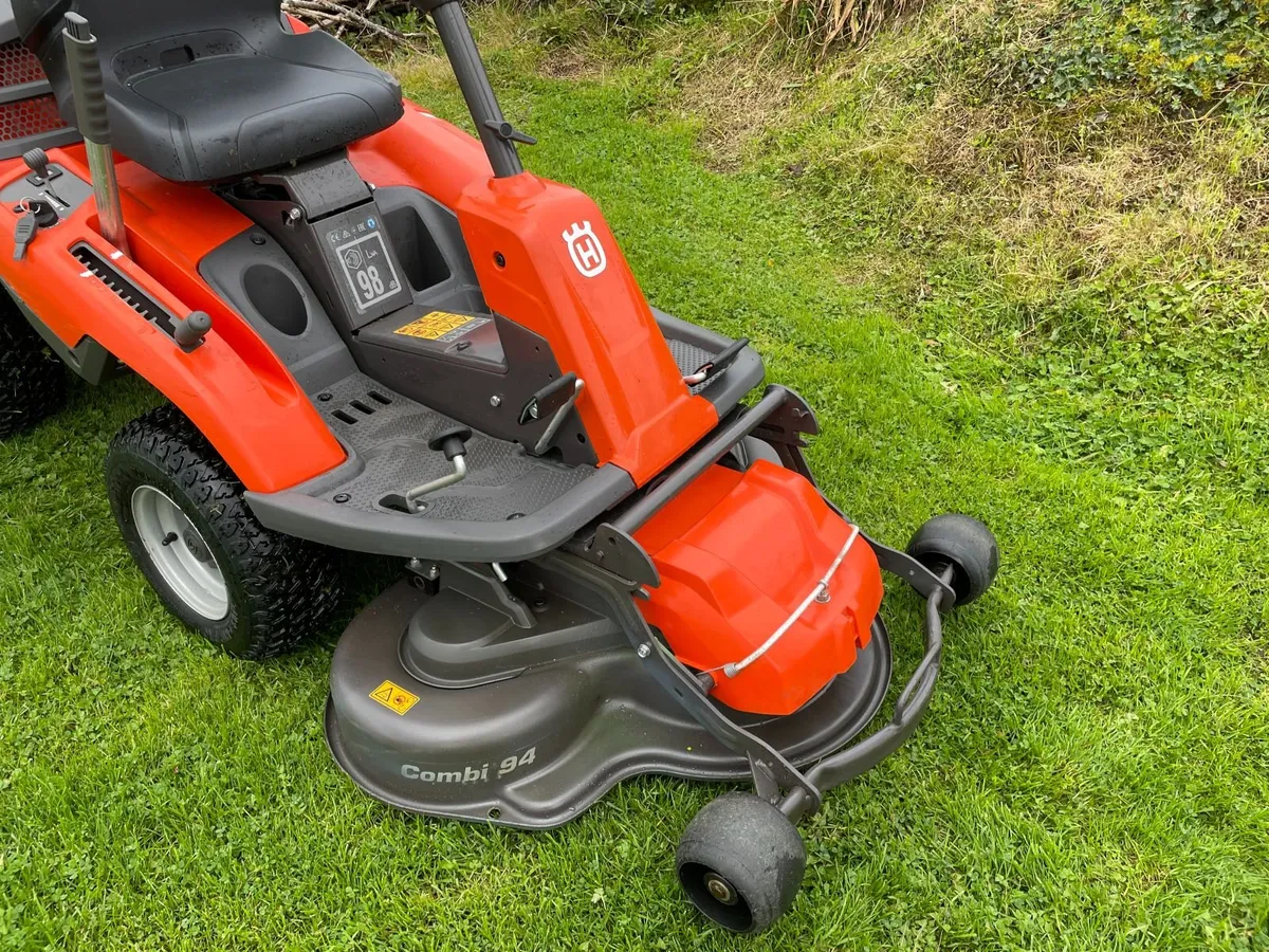 Ride On Lawn Mower - Image 2