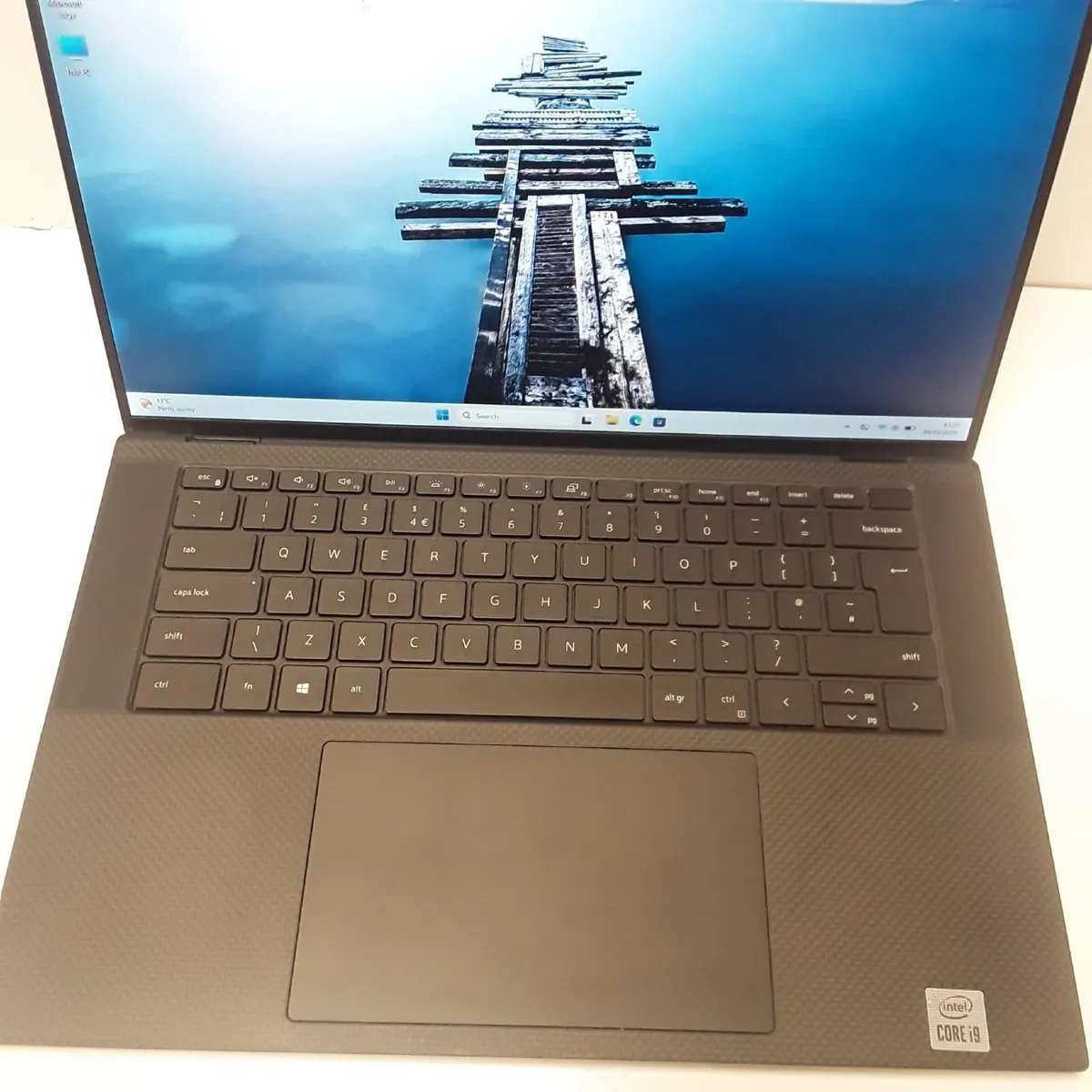 Dell XPS 15 9500 | Intel Core i9-10885H | 16GB RAM - Image 4