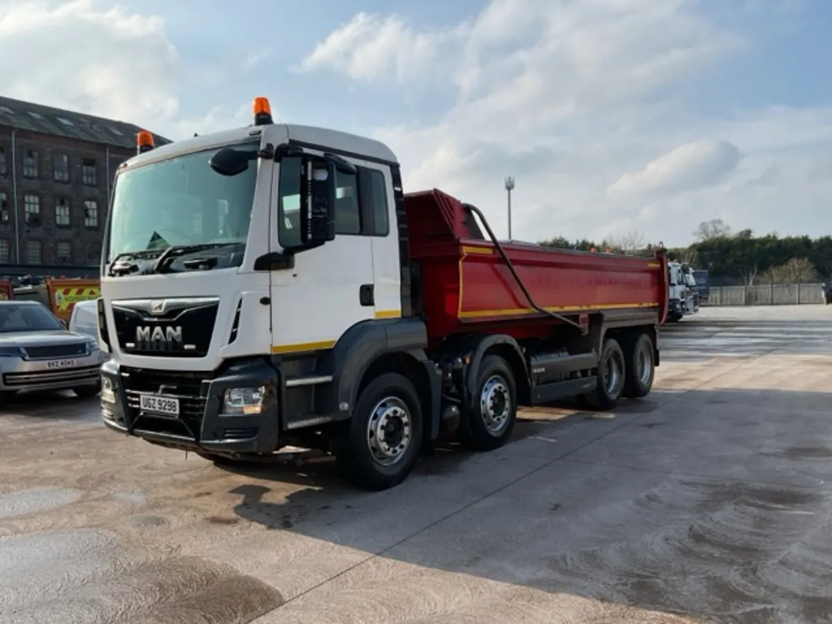 2016 MAN TGS32.400 8x4 Steel Tipper - Image 3