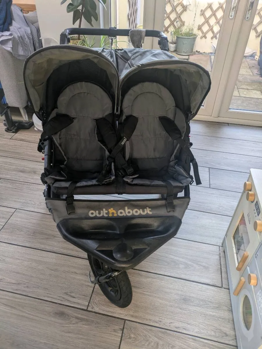 Out n About double buggy - Image 2