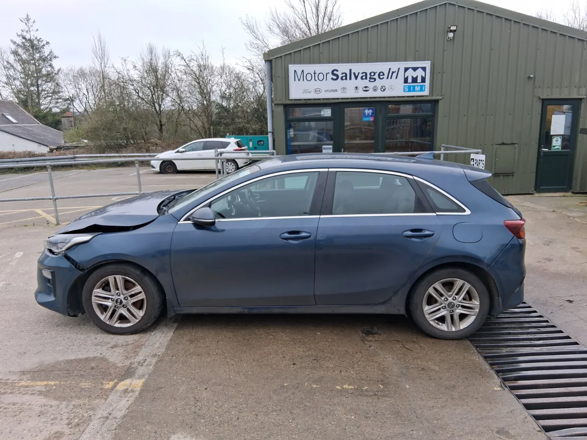 2019 KIA CEED  1.6 5DR (for parts only) - Image 1