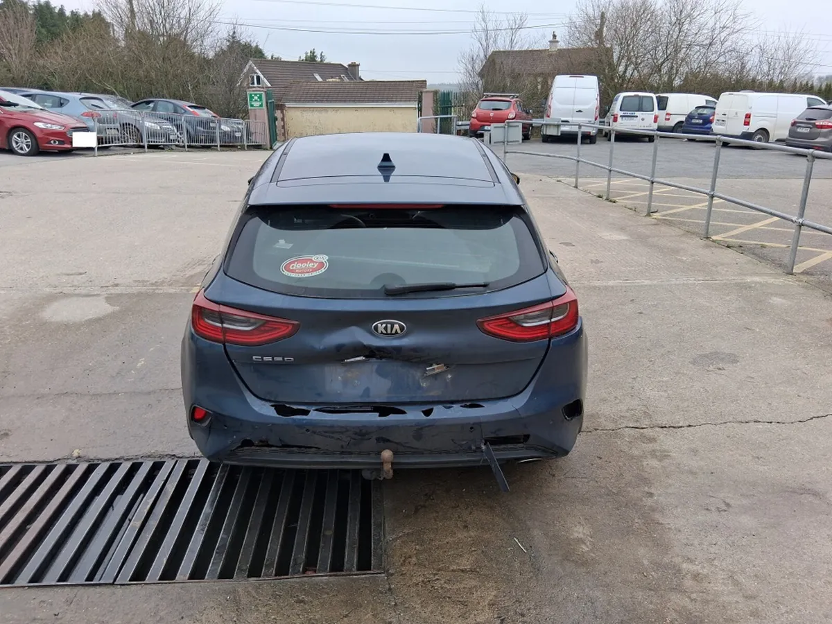2019 KIA CEED  1.6 5DR (for parts only) - Image 4