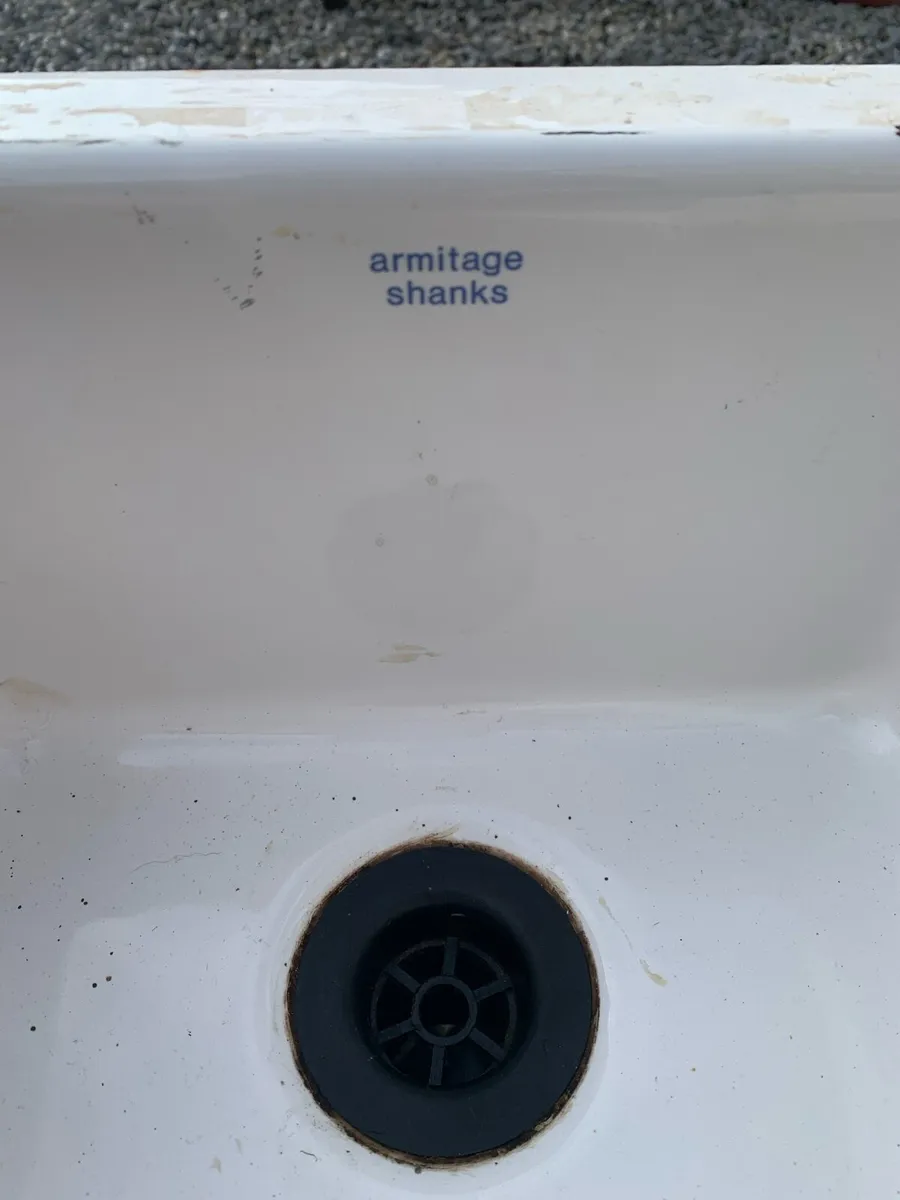 Original Armitage Shanks ceramic sink. - Image 3