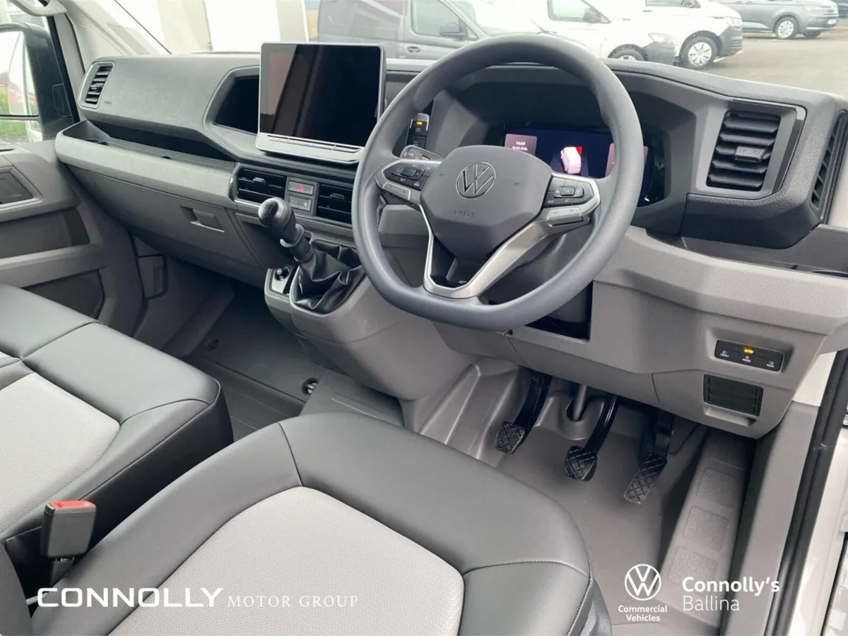 Volkswagen Crafter T30 MWB 2.0TDi 140bhp Manual - - Image 2