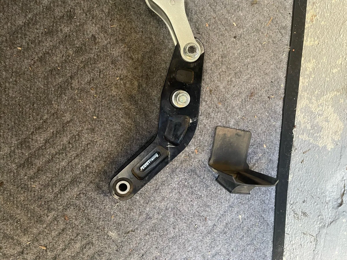 Rear arm relay for lowering a Yamaha tracer72022 - Image 1