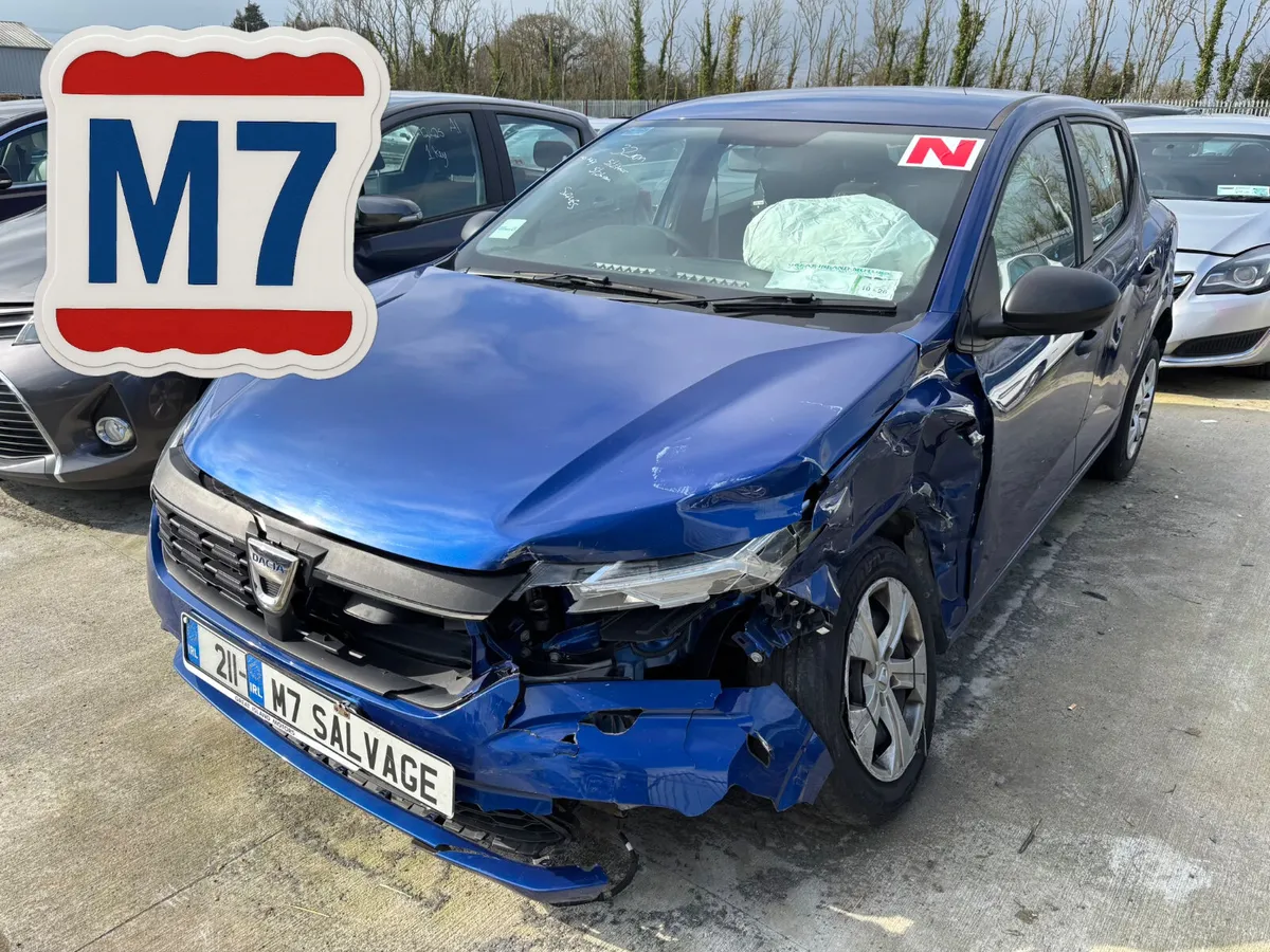 21 Sandero 1.0 Petrol 32km NCT 6/27 Starts - Image 1