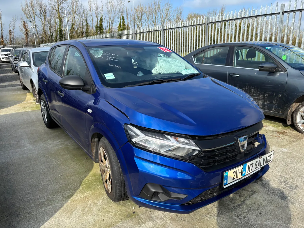 21 Sandero 1.0 Petrol 32km NCT 6/27 Starts - Image 4