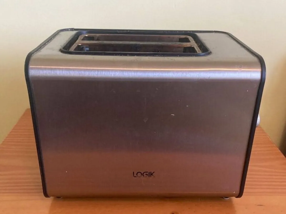 Logik 2-Slice Electric Toaster - Image 3