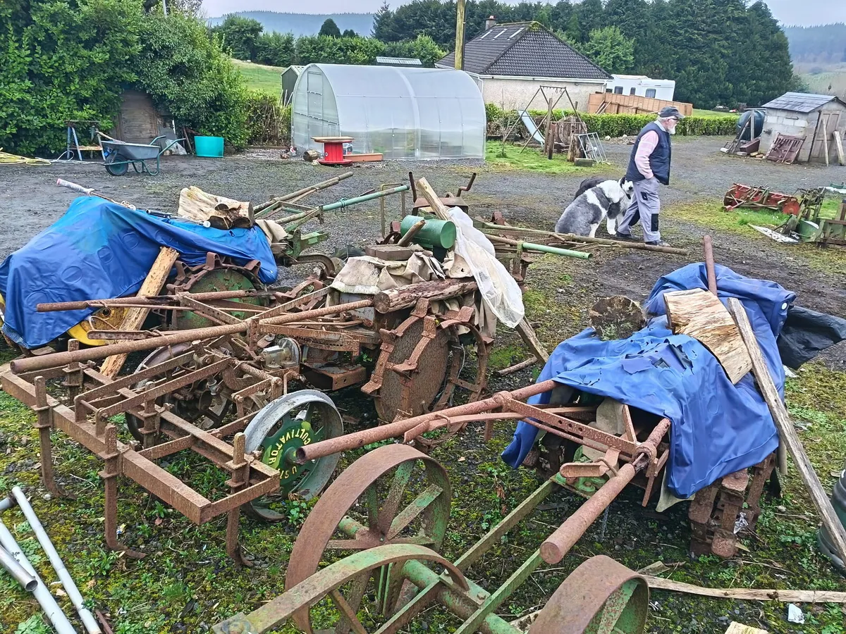 Vintage ploughs - Image 1