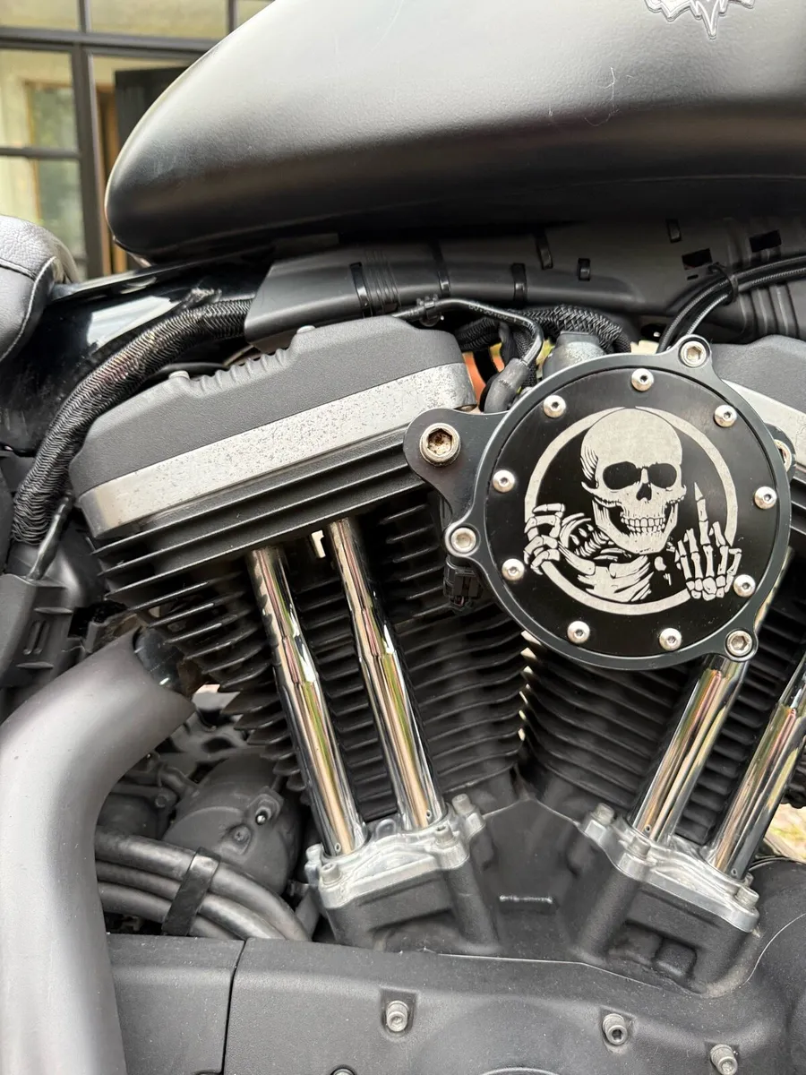 Harley Davidson XL883 Iron - Image 3